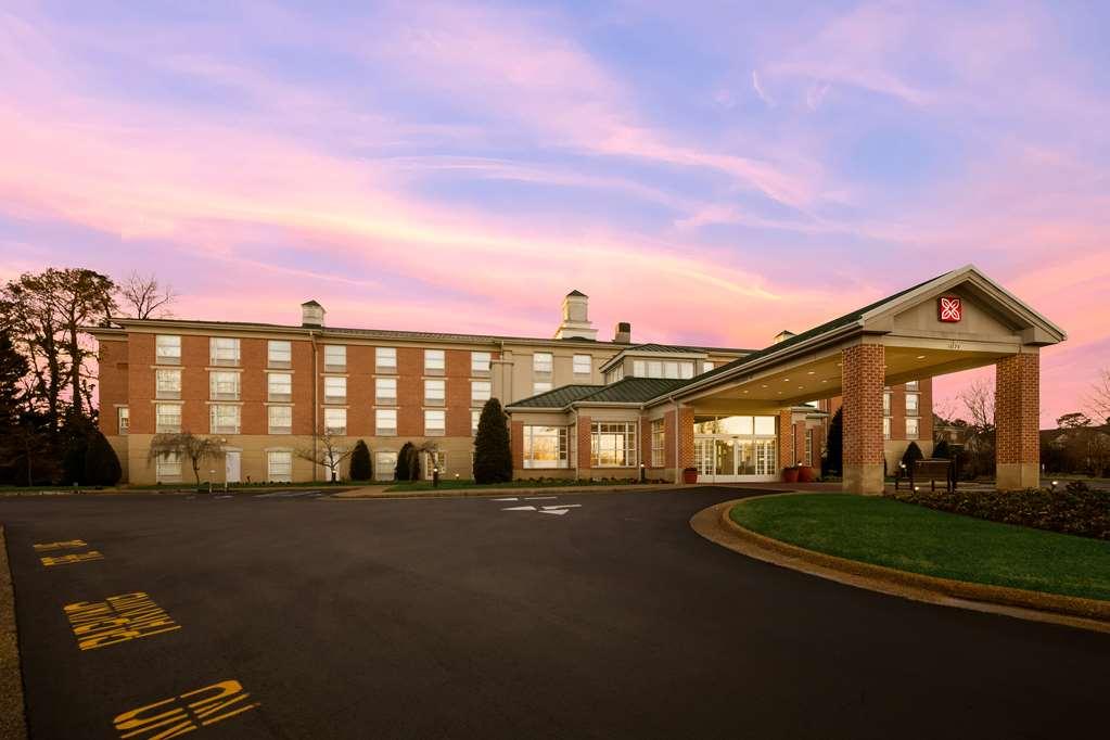 Hilton Garden Inn Williamsburg Exterior foto